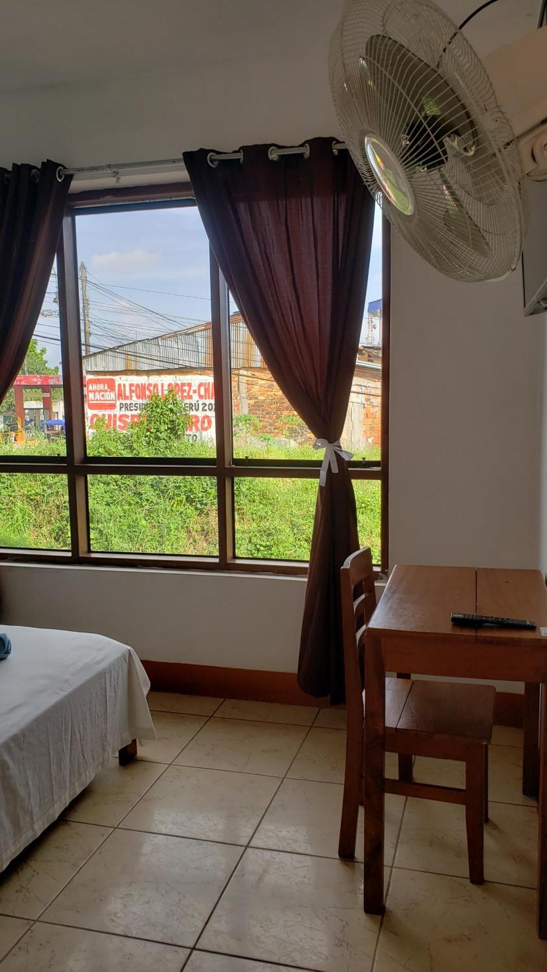 Hostal El Puerto Yurimaguas Eksteriør bilde