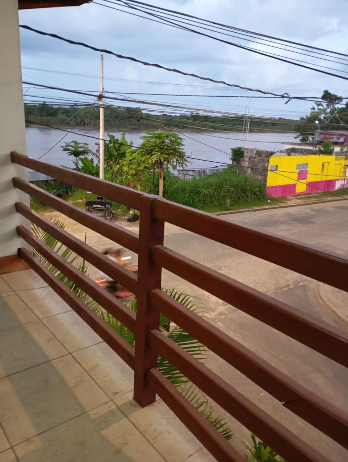 Hostal El Puerto Yurimaguas Eksteriør bilde