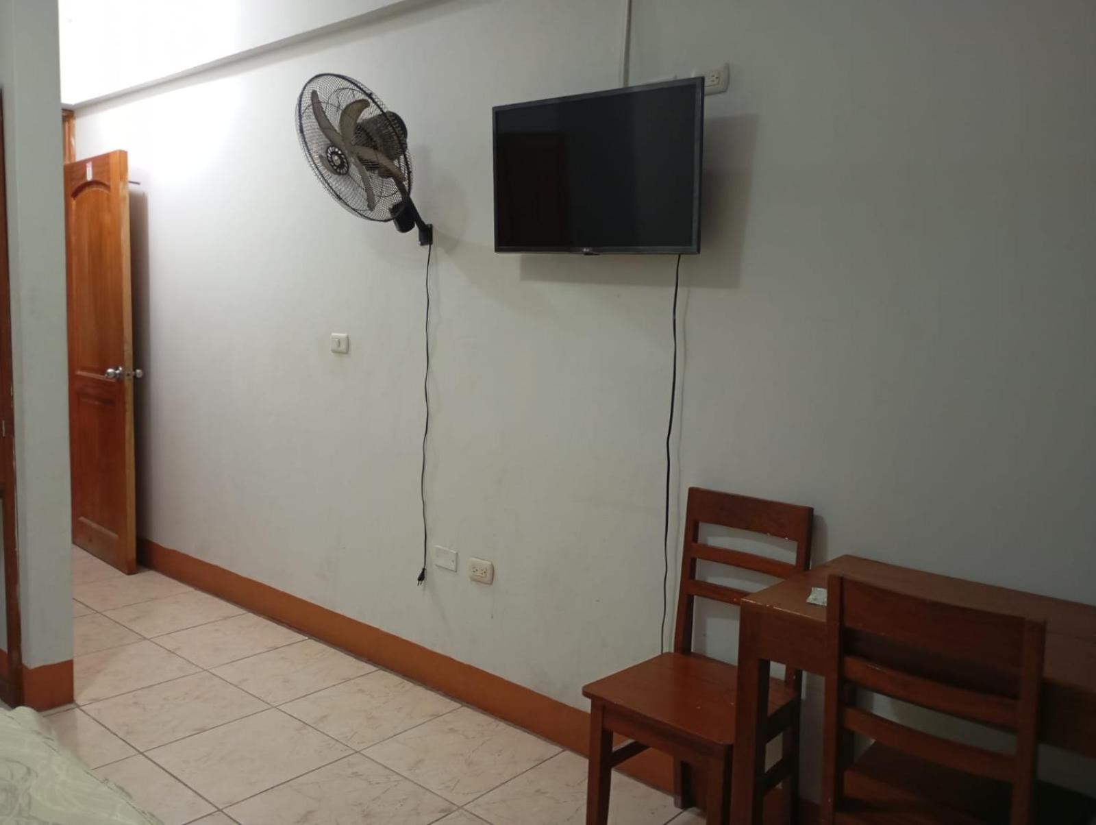 Hostal El Puerto Yurimaguas Eksteriør bilde