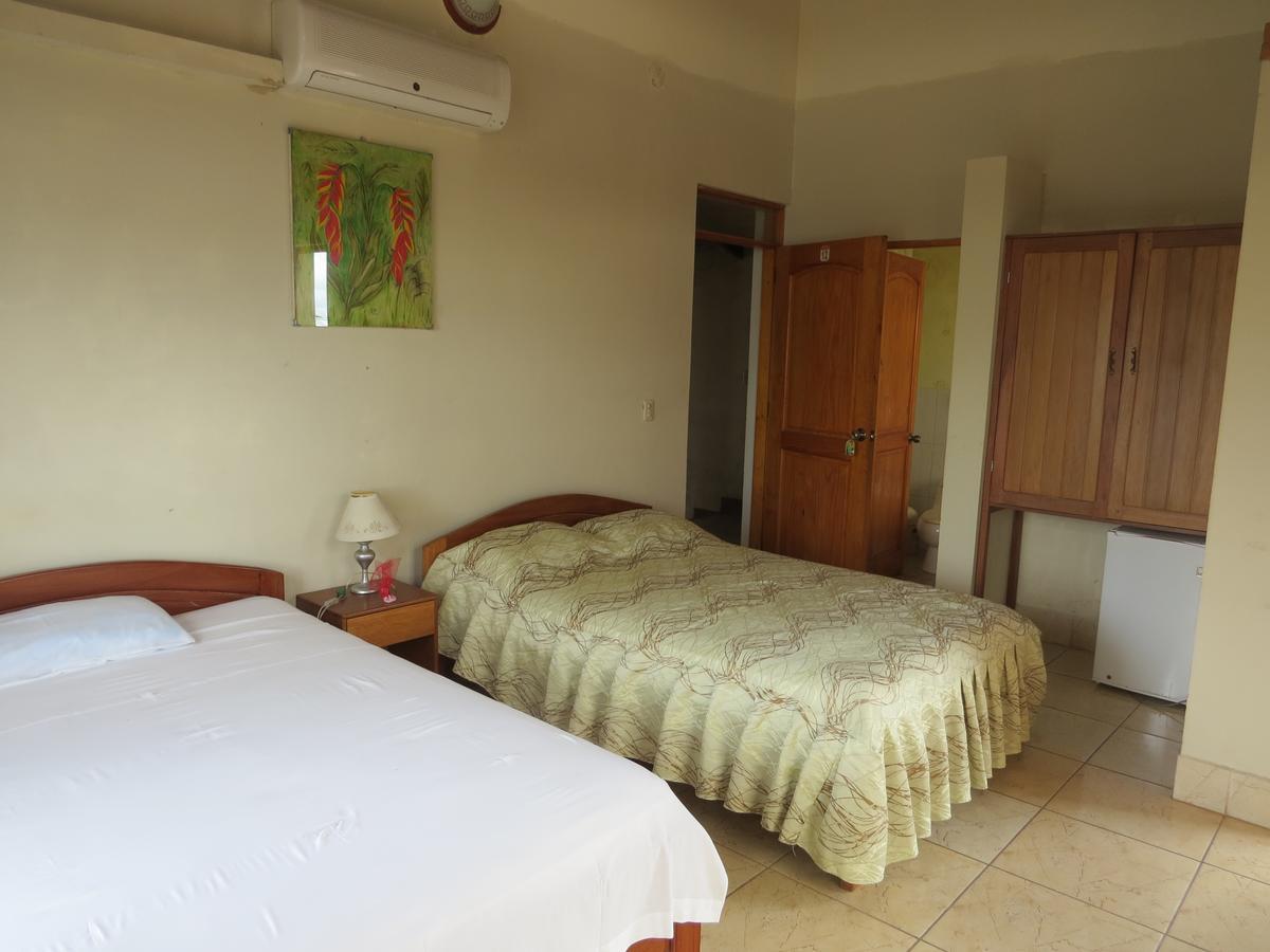 Hostal El Puerto Yurimaguas Eksteriør bilde