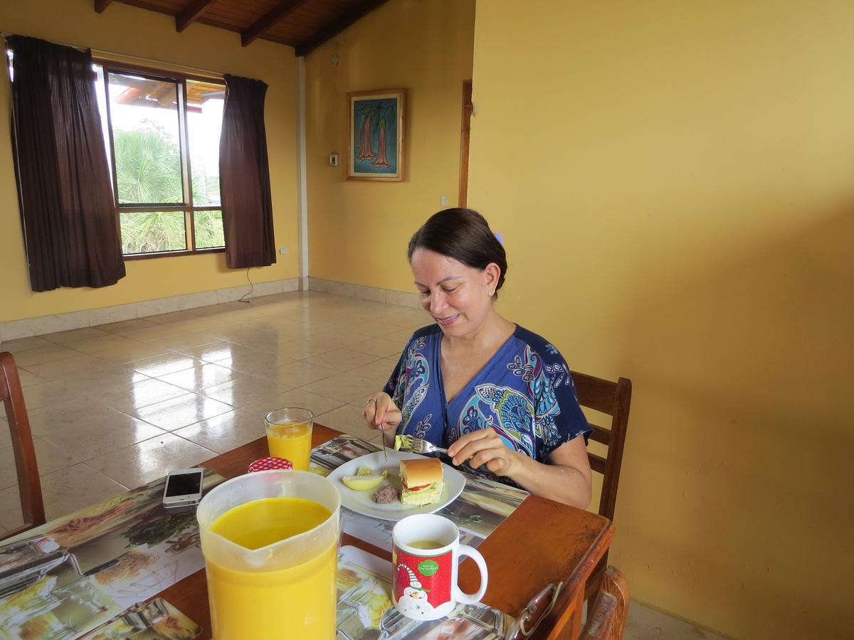 Hostal El Puerto Yurimaguas Eksteriør bilde