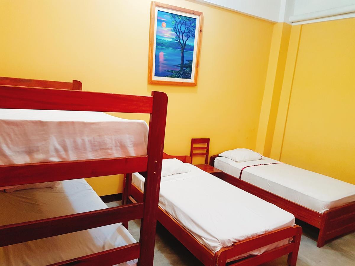 Hostal El Puerto Yurimaguas Eksteriør bilde